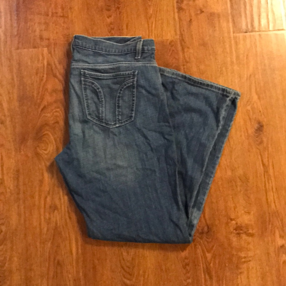 DKNY distressed jeans